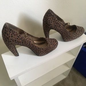 Leopard print heels